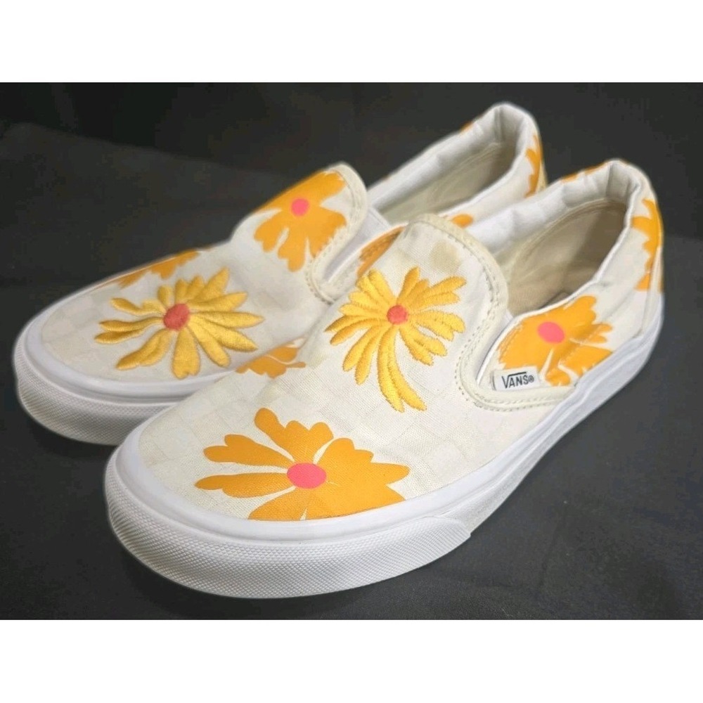 Vans Slip-On Shoes Women's 6.5 Yellow Daisies